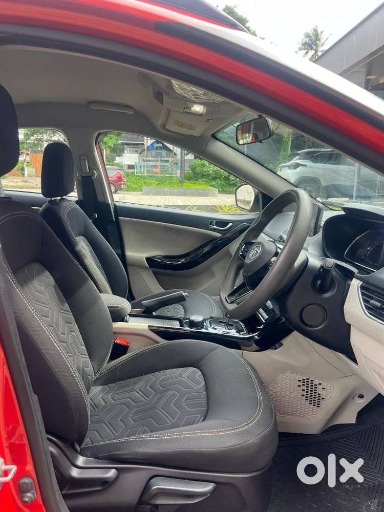 Tata Nexon 1.2 Revotron Xza Plus, 2023, Petrol