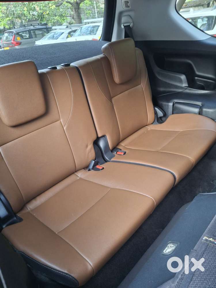 Toyota Innova Crysta 2.7 Zx At, 2017, Cng & Hybrids