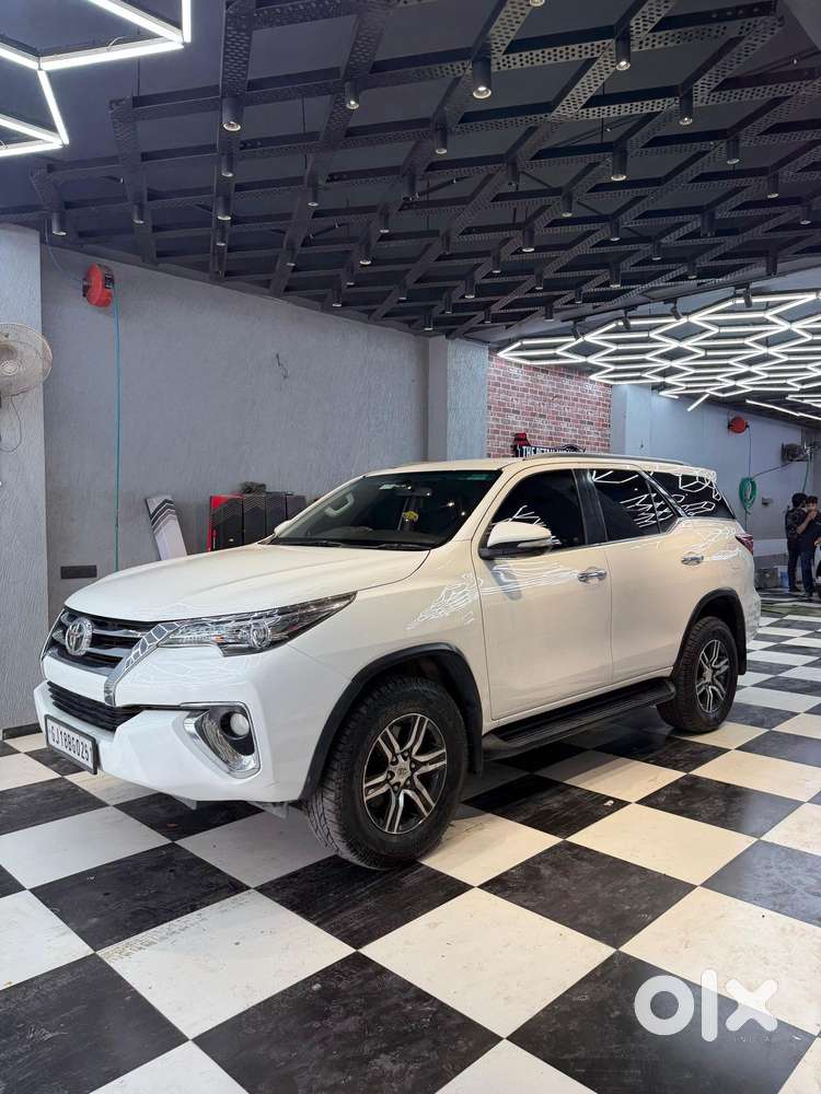 Toyota Fortuner 3.0 4x2 Automatic, 2017, Diesel