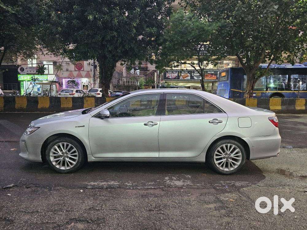 Toyota Camry Hybrid 2.5, 2016, Petrol