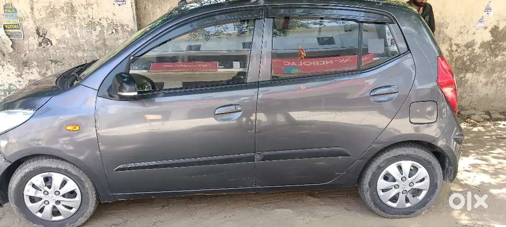 Hyundai I10 2012 Cng & Hybrids Good Condition