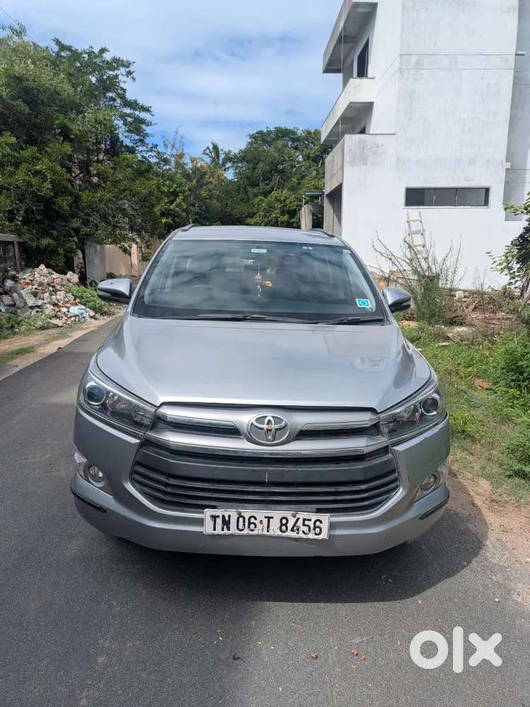 Toyota Innova Crysta Diesel 2017