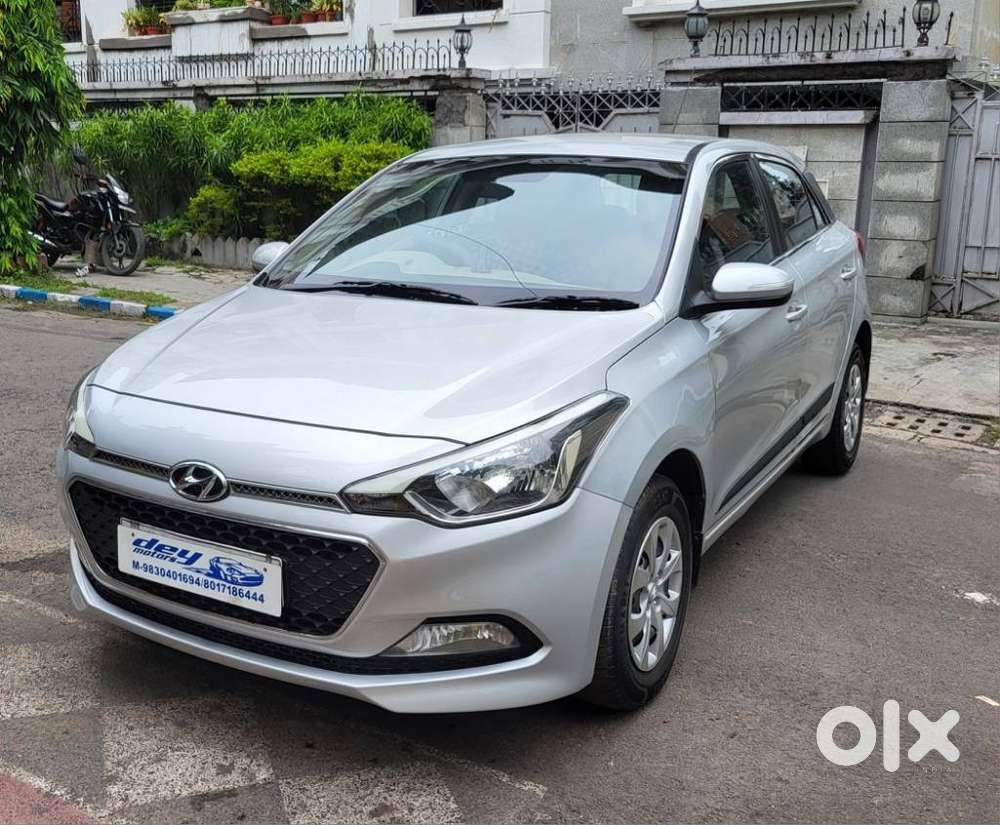 Hyundai Elite I20 Sportz (o) 1.2, 2015, Petrol