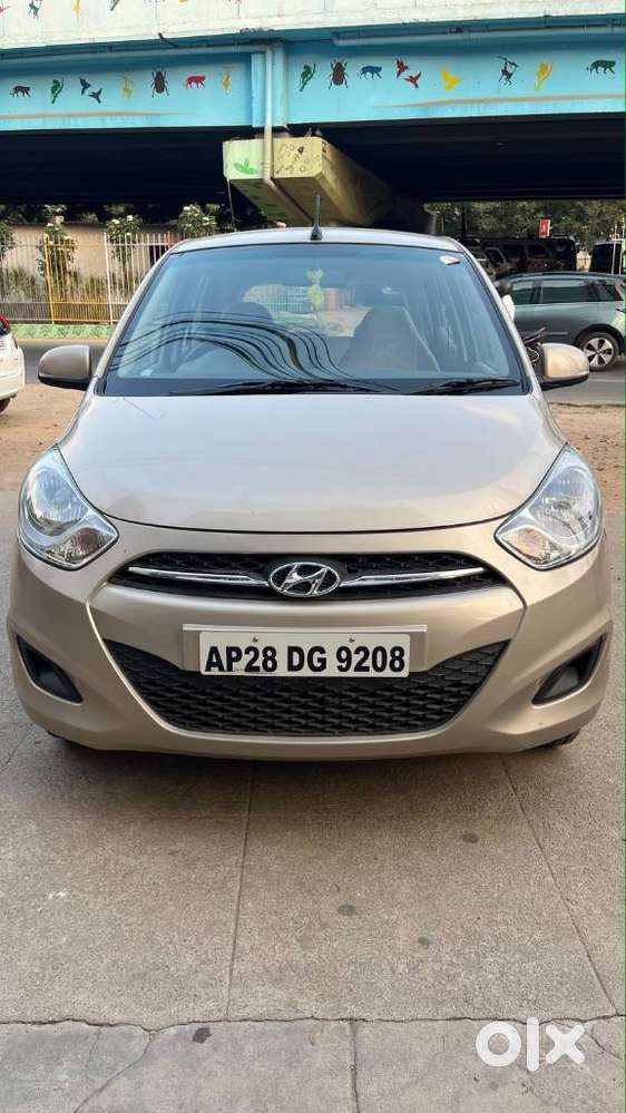 Hyundai I10 Sportz At, 2010, Petrol