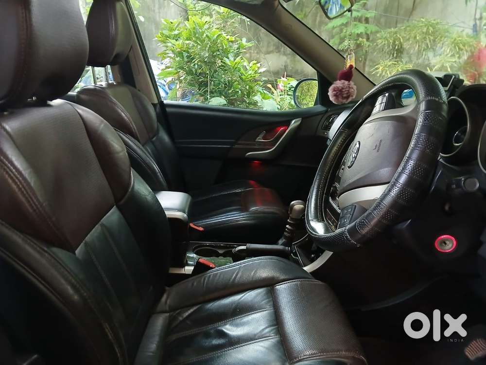 Mahindra Xuv500, W8. Diesel 2015