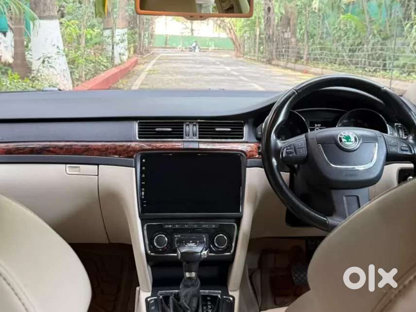 Skoda Superb, 2009, Petrol