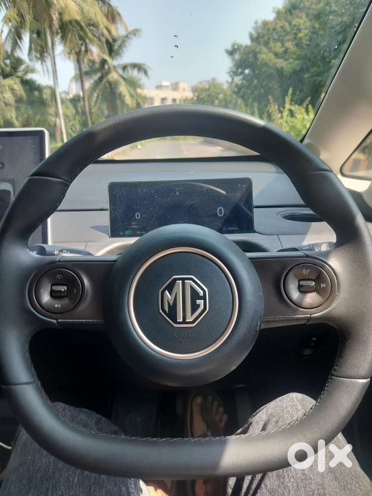 Mg Windsor Ev Essence, 2024, Electric