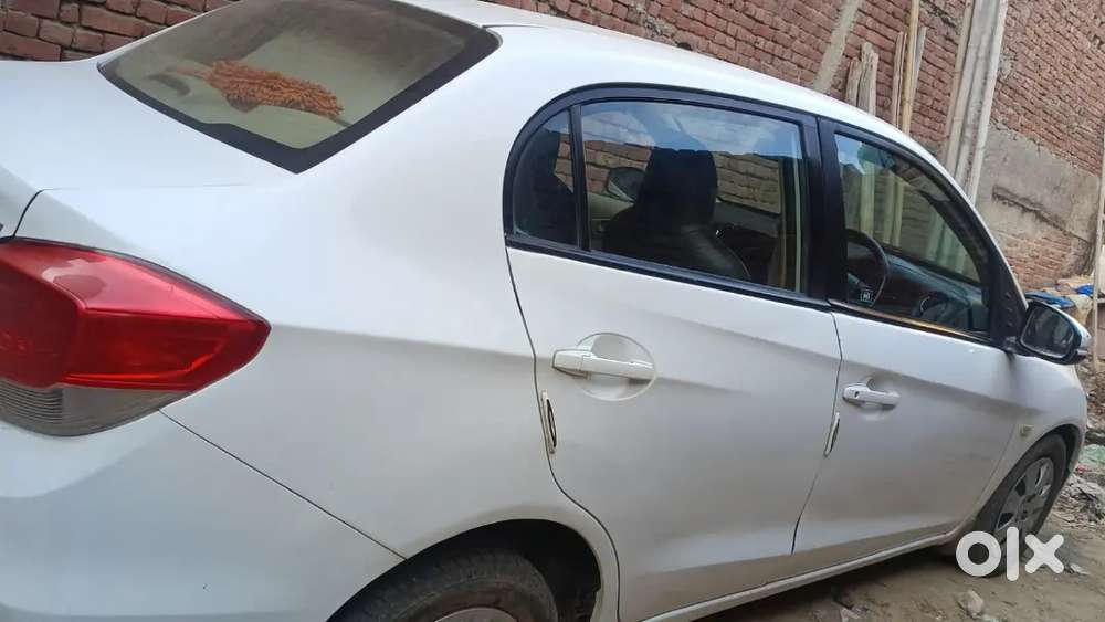 Honda Amaze 2016 Cng & Hybrids 100000 Km Driven