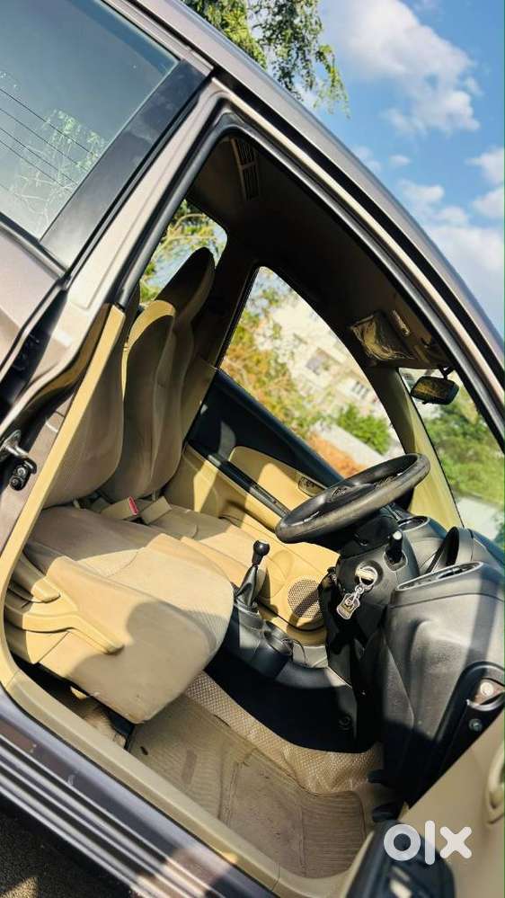 Honda Mobilio V I-vtec, 2015, Petrol