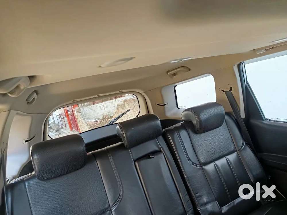 Mahindra Xuv500 (2018) Top Model