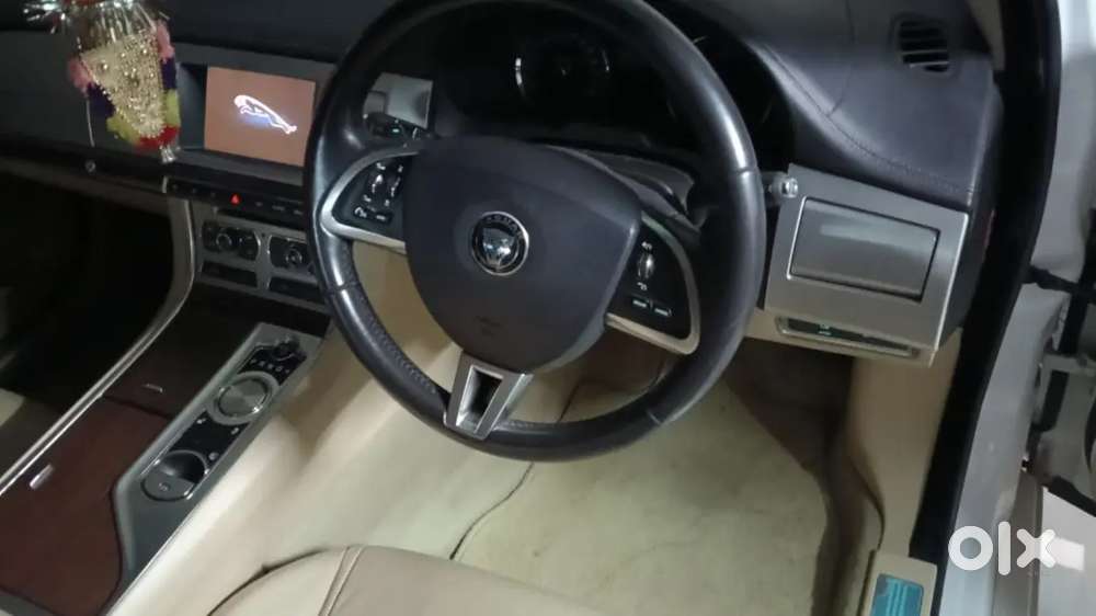 Urgent Sell New Car Leni He Pujabi Bgh Me Khadi He