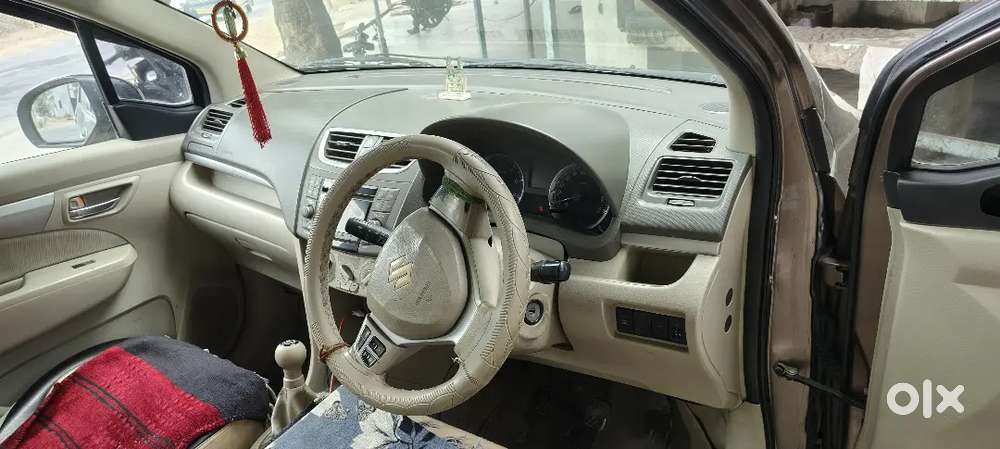 Maruti Suzuki Ertiga 2016 Diesel 180000 Km Driven
