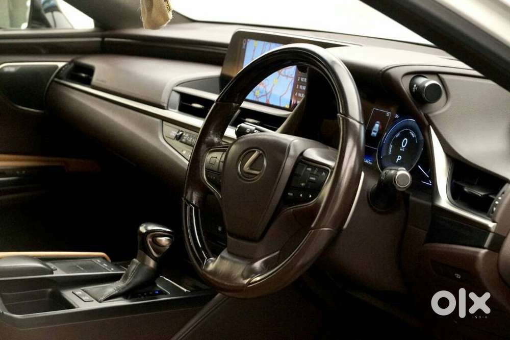 Lexus Es 300h Luxury, 2019, Petrol