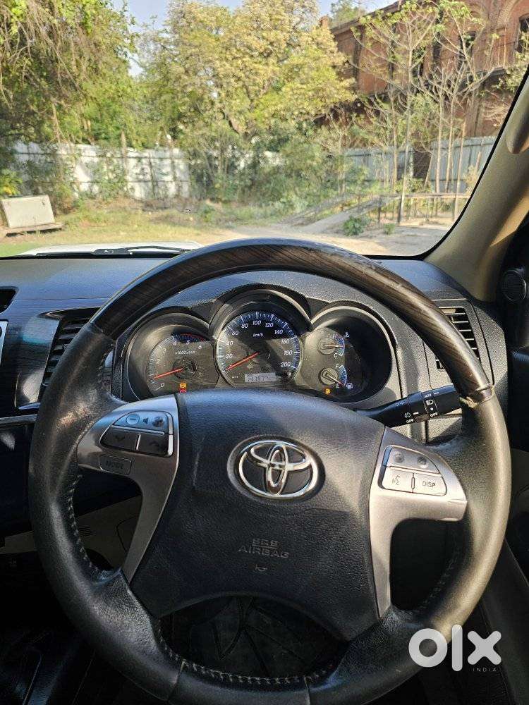 Toyota Fortuner 4x2 Mt 2.8 Diesel, 2015, Diesel