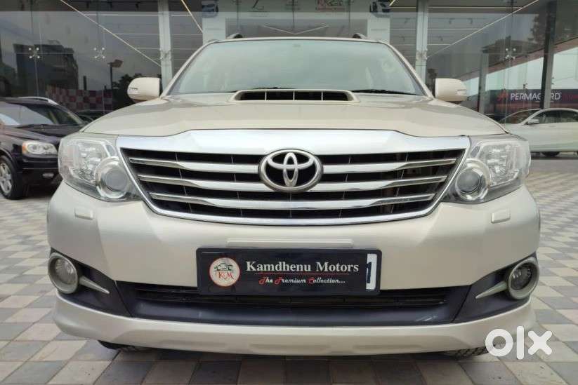 Toyota Fortuner 3.0 Ltd, 2012, Diesel