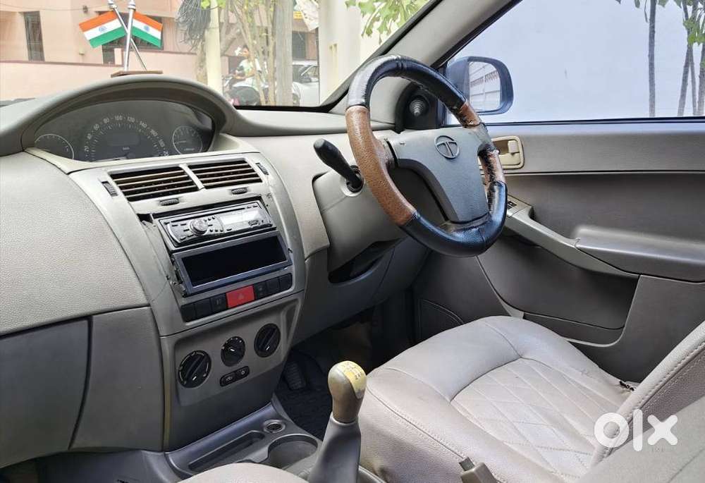 Tata Indica Vista Aura 1.3 Quadrajet (abs), 2011, Diesel
