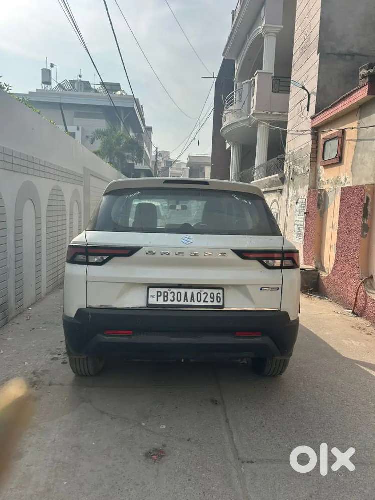 Maruti Suzuki Brezza 2023 Petrol 40000 Km Driven