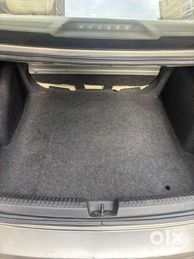 Skoda Rapid Diesel 97500 Km Driven