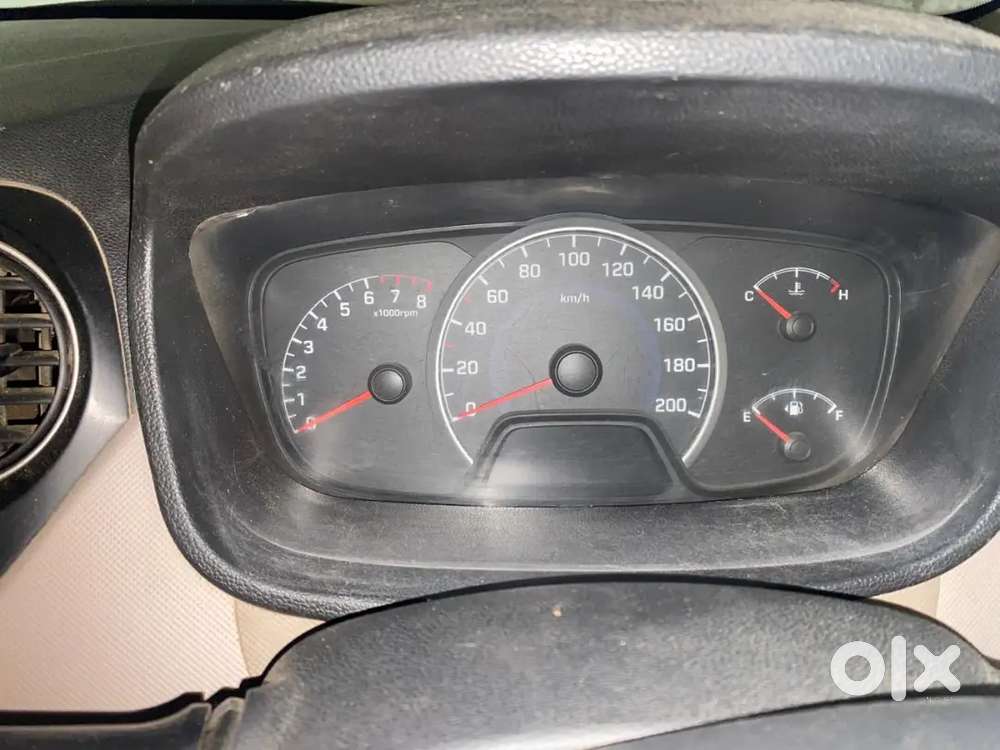 Hyundai Grand I10 2015 Asta Top Model