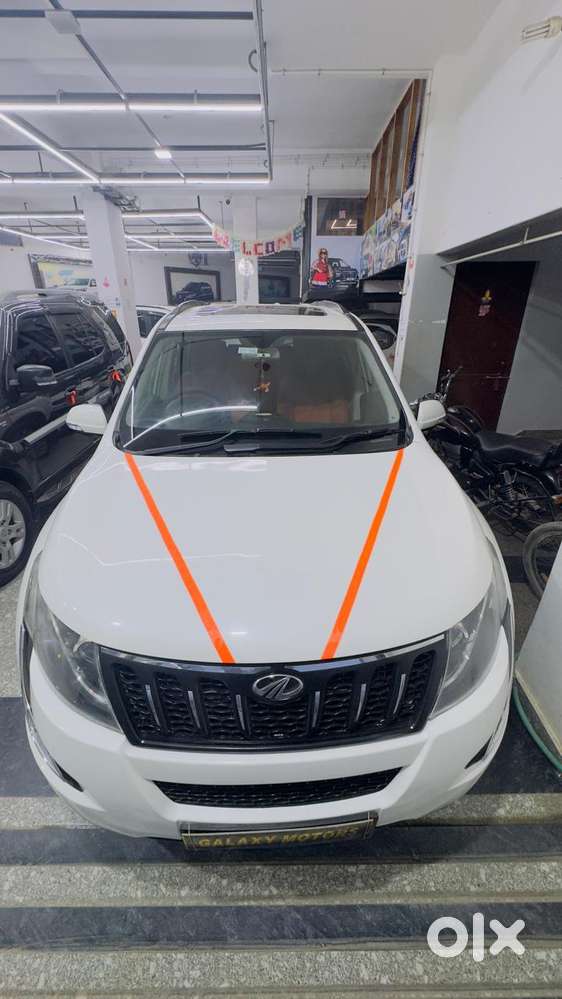 Mahindra Xuv500 2.2 W10, 2016, Diesel