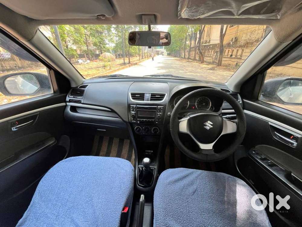 Maruti Suzuki Swift Vxi Abs Bsiv, 2015, Petrol