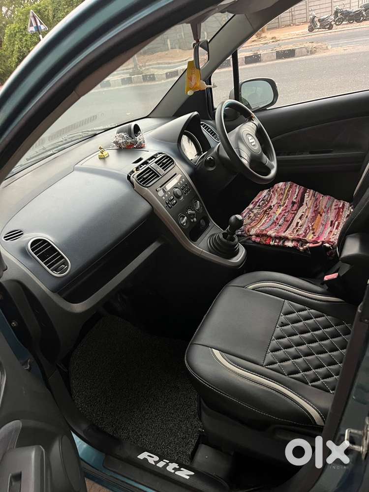 Maruti Ritz Vxi 2013
