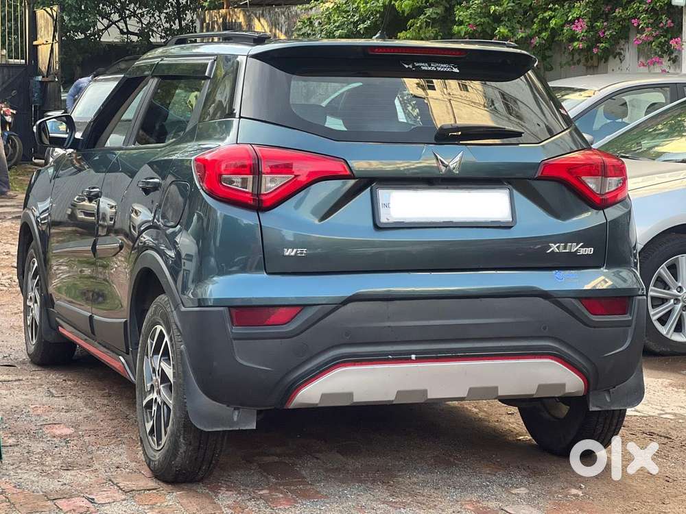 Mahindra Xuv300 W8 Option, 2023, Petrol