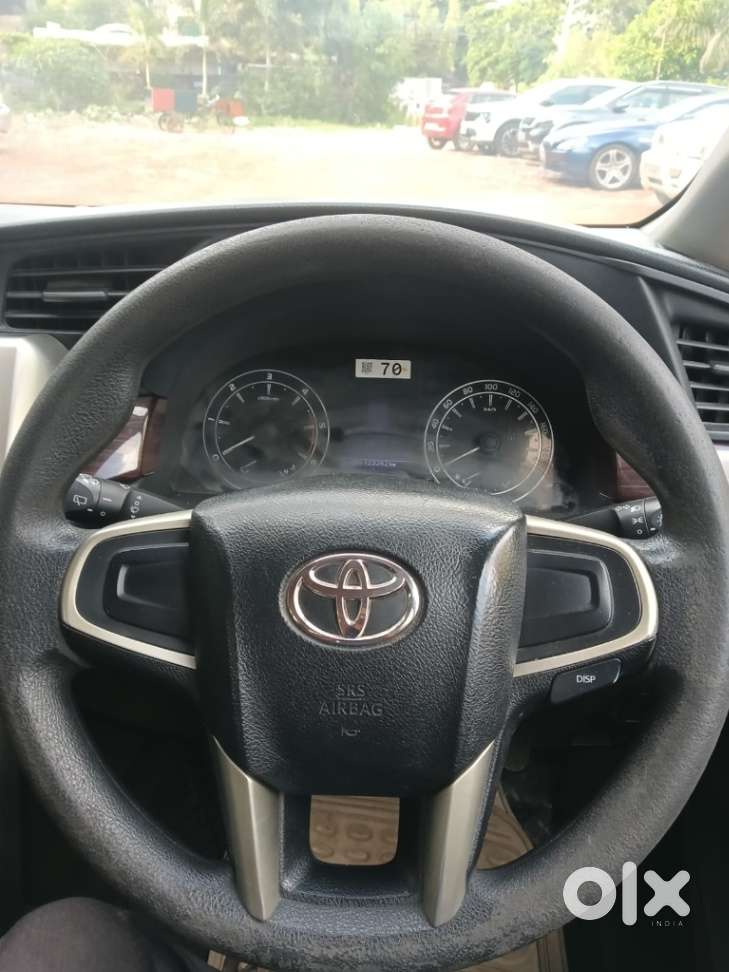 Toyota Innova Crysta 2.8 Gx Automatic 7 Str, 2016, Diesel
