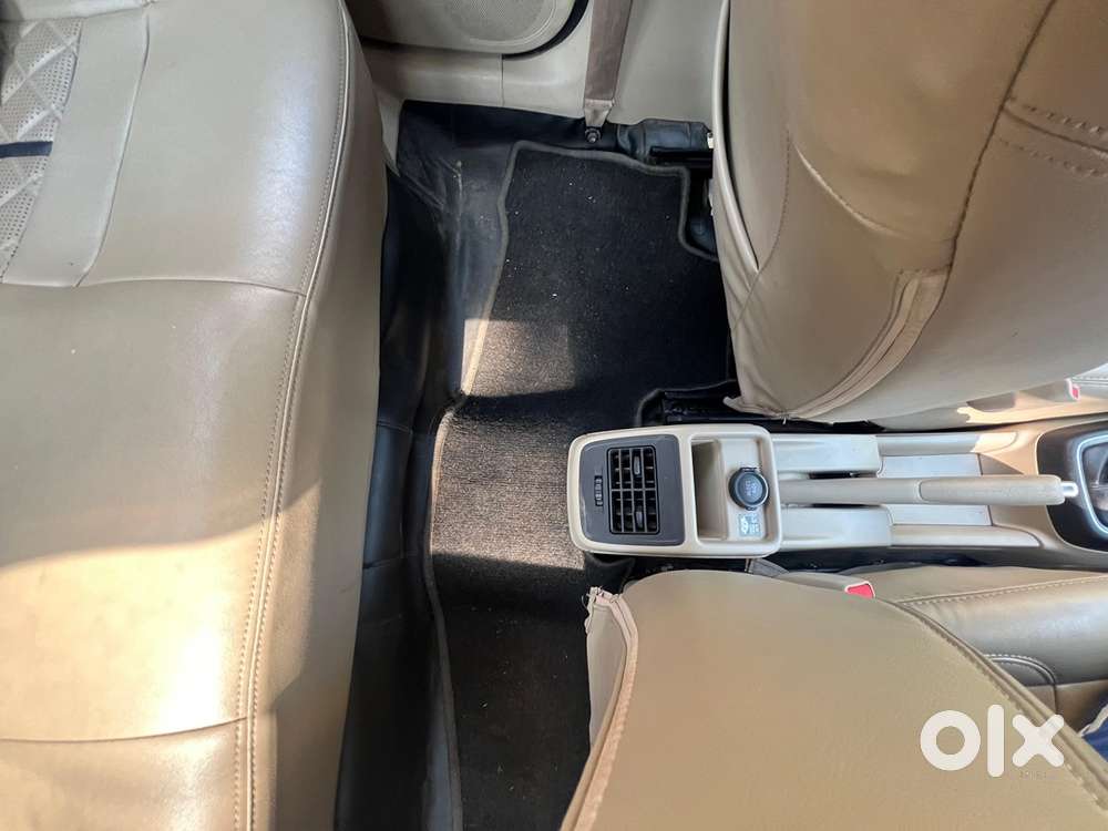 Maruti Suzuki Dzire 2017 Petrol Manual