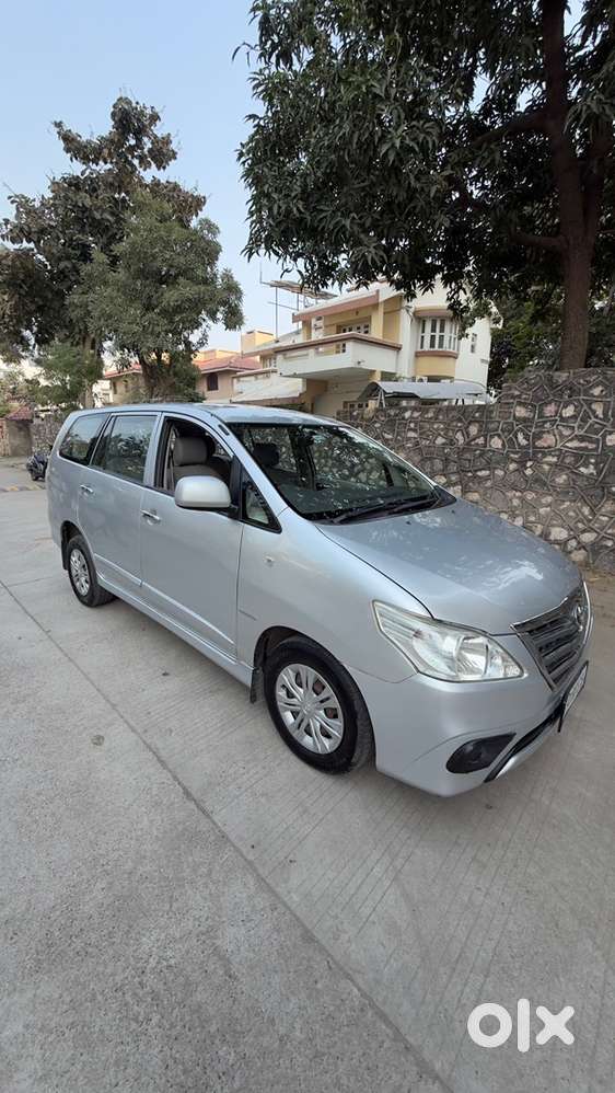 Toyota Innova Diesel 2014 Gx 2.5 First Owner