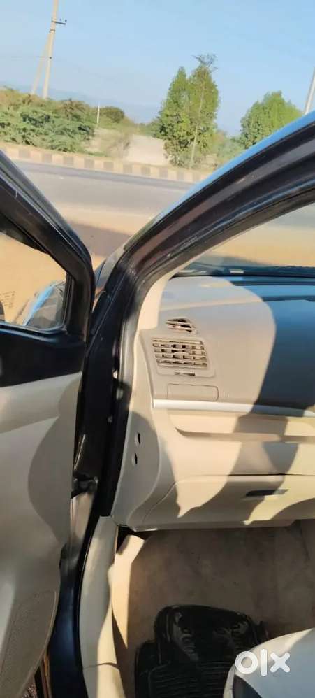 Maruti Suzuki Ertiga 2013 Diesel 168448 Km Driven