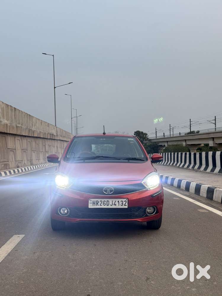 Tata Tiago 1.2 Revotron Xz (o), 2017, Petrol