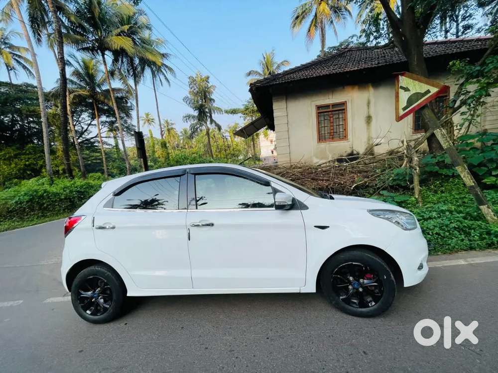 Ford Figo 2018 Petrol 60000 Km Driven