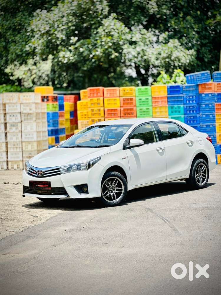 Toyota Corolla Altis 2015