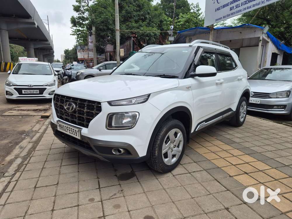 Hyundai Venue 1.2 S (o), 2019, Petrol
