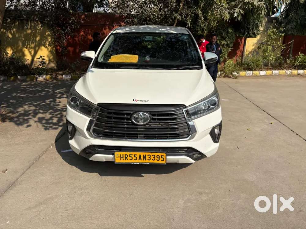 Toyota Innova Crysta 2023