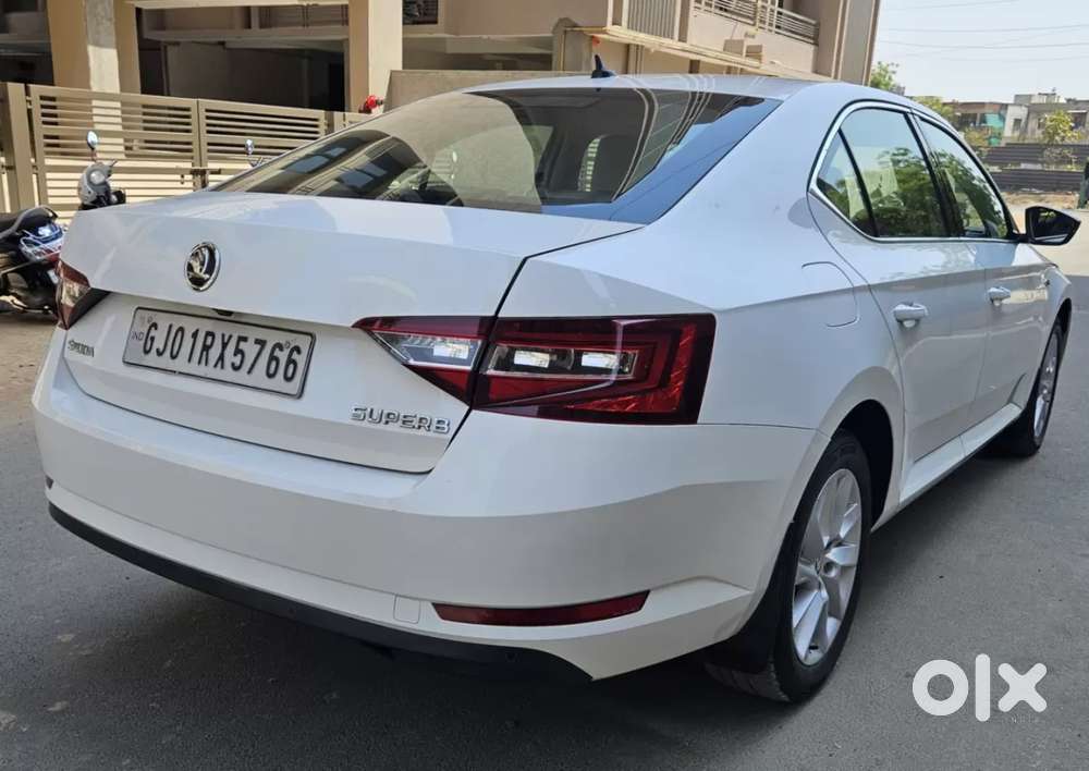 Skoda Superb 2.0 L&k Tsi At, 2017, Petrol
