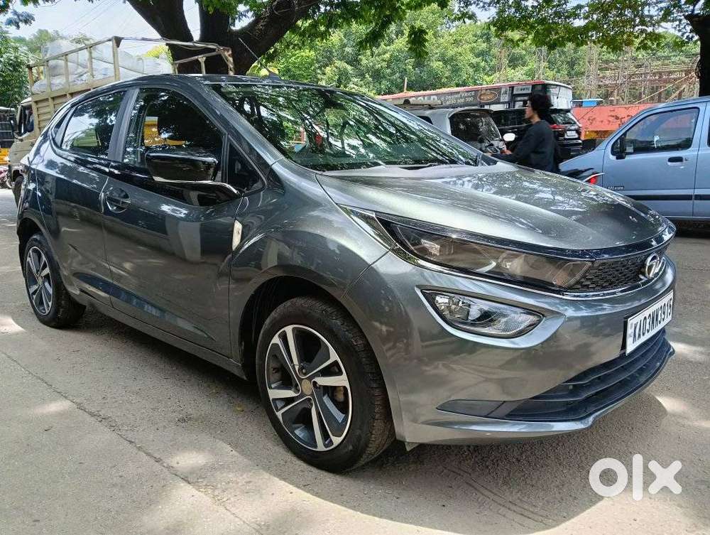 Tata Altroz Xz Plus (s), 2022, Petrol