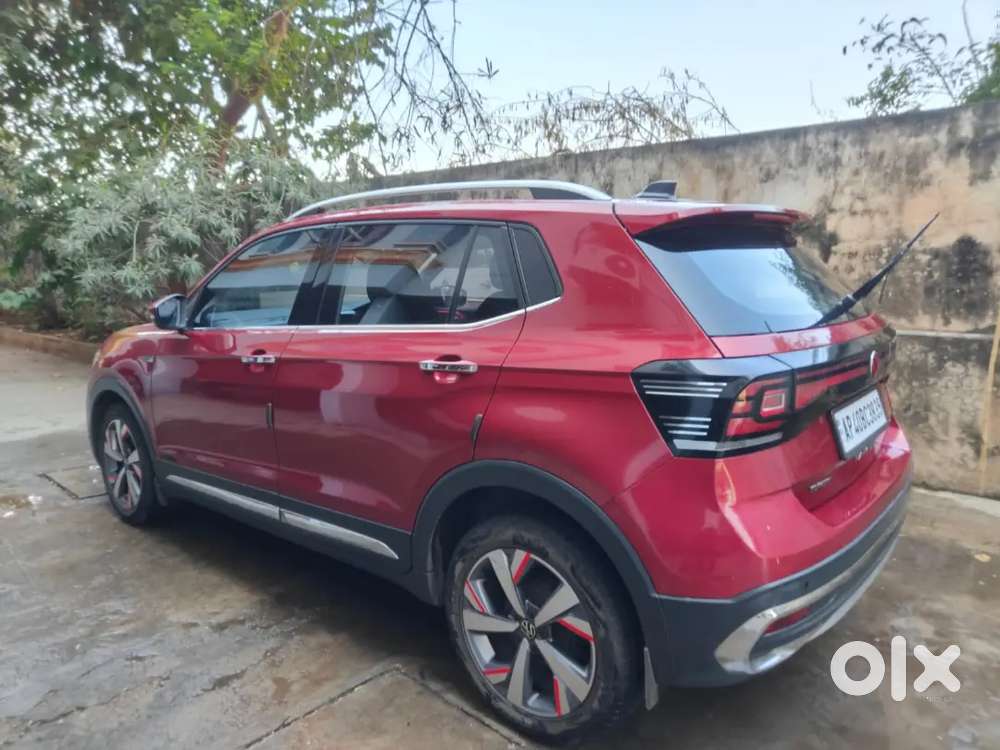 Vw Taigun Topline, Automatic With Beautiful Interiors And Ventilated