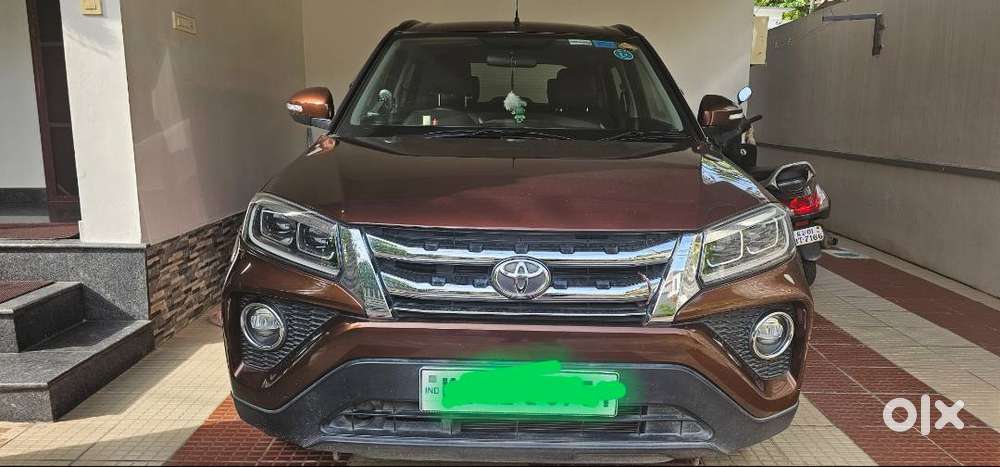Toyota Urban Cruiser 2022 Petrol Mid-grade