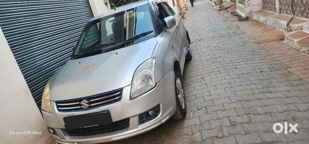 Maruti Suzuki Swift Dzire 2011 Petrol 75000 Km Driven