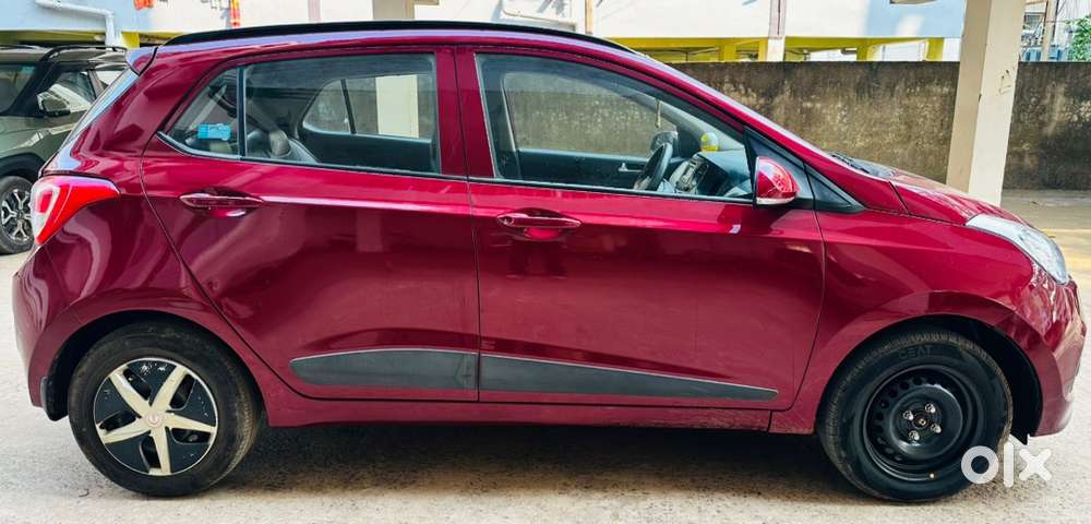 Hyundai Grand I10 2016 Petrol Well Maintained