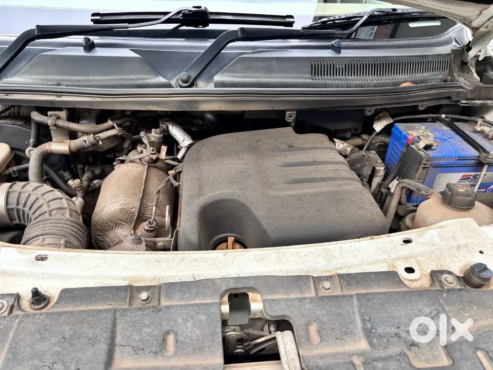 Mahindra Bolero N 10 (optional) 2023 Diesel 84000 Km Driver