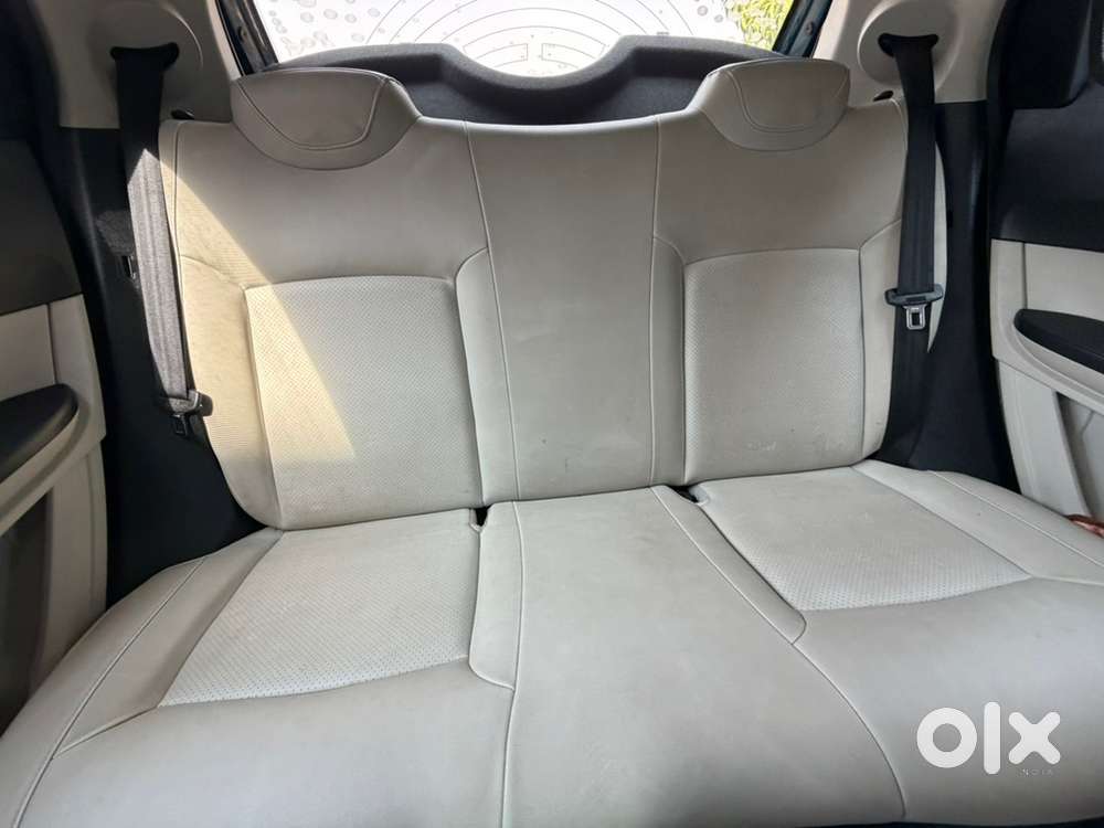 Top Variant With Premium Features And Excellent Driving Condition.