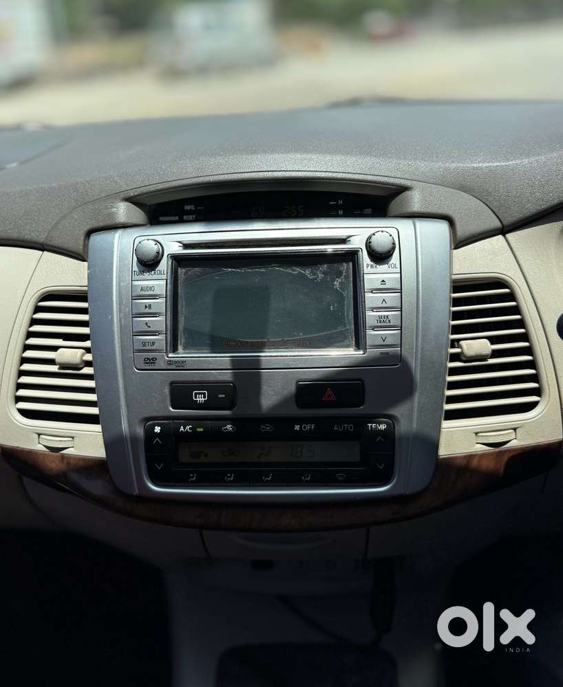 Toyota Innova 2.5 Ev Ps 7 Str Bs-iii, 2012, Diesel