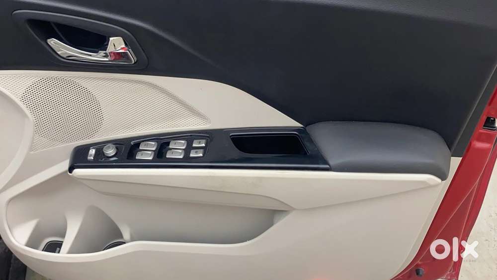 Mahindra Xuv300 W8 Option Diesel, 2019, Diesel