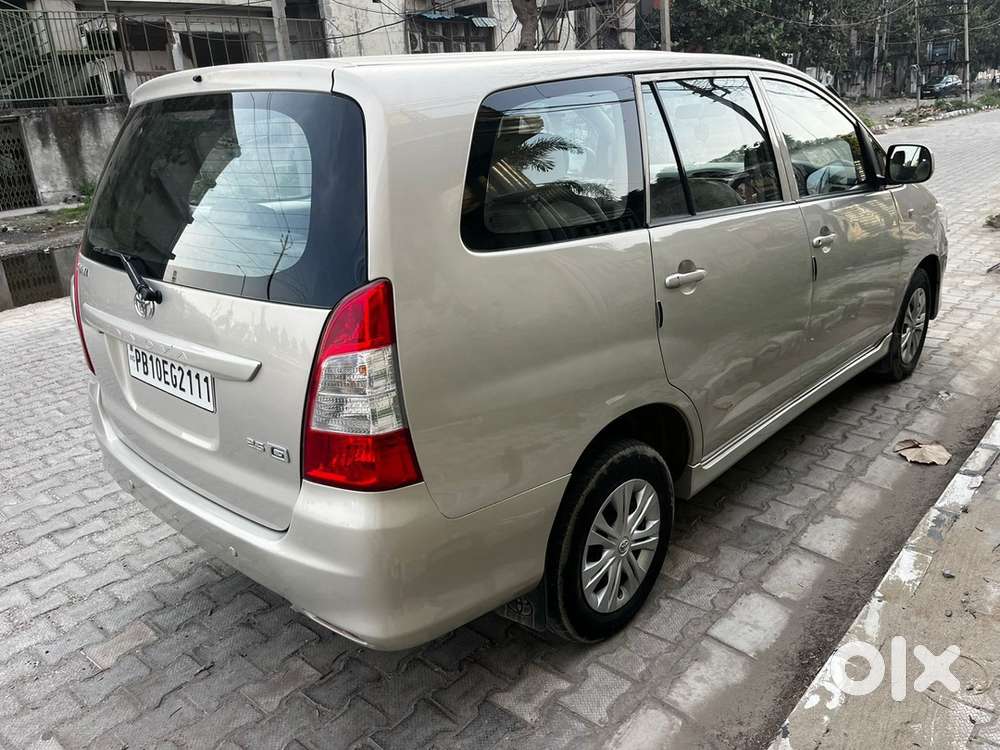 Toyota Innova Diesel 2013