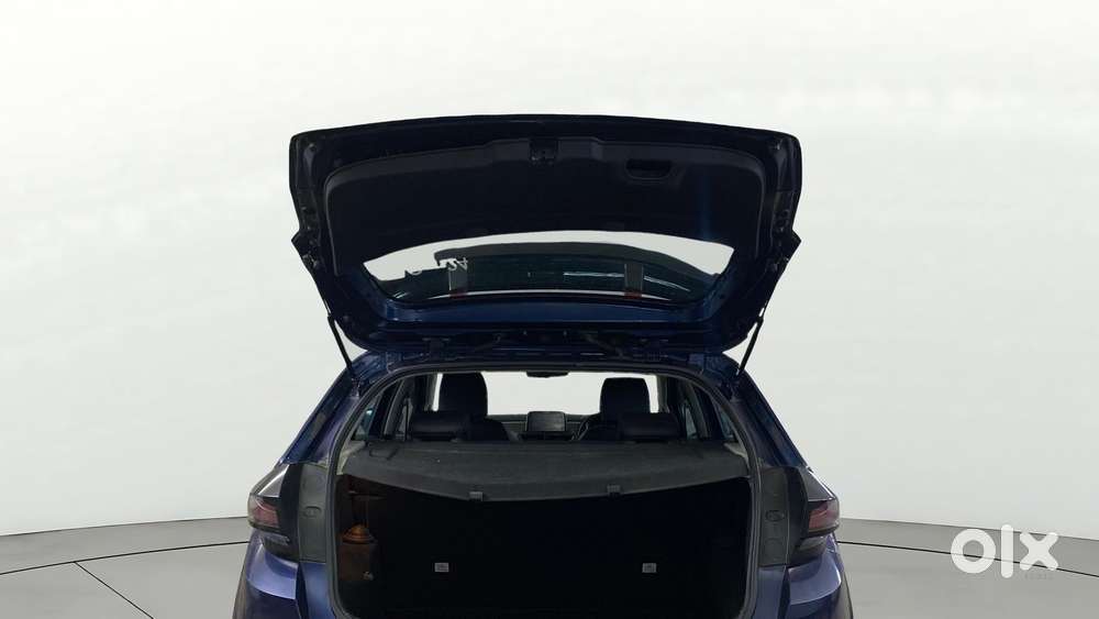 Tata Altroz 1.2 Xza Plus, 2022, Petrol