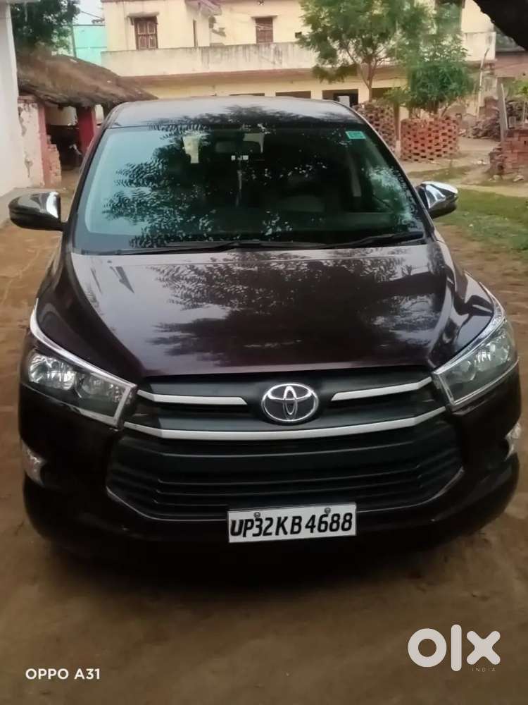 Toyota Innova Crysta 8