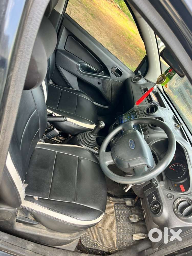 Ford Figo 2010 Car